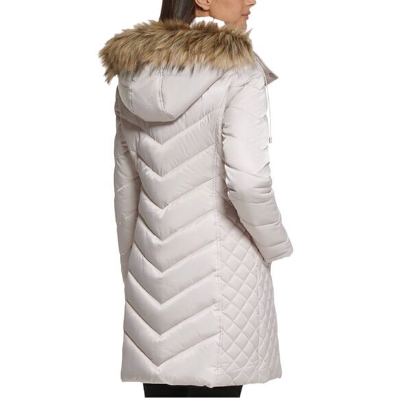 Kenneth Cole Women’s Faux-Fur-Trim Hooded Puffer Coat in the Size Small - Picture 2 of 14